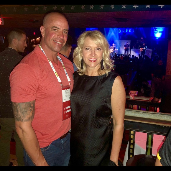 POSH AMBASSADOR! FAST SHIPPER! - Picture 3 of 6